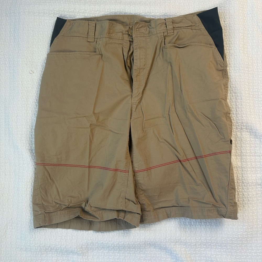 The North Face Cargo Shorts w/ Red Stitching Large